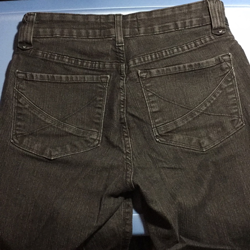 NYDJ black straight leg jeans size 6